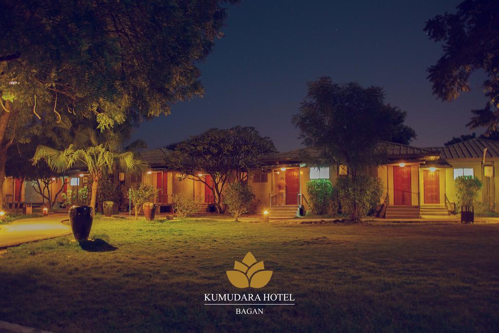 Hotel Kumudara Pagan Zewnętrze zdjęcie